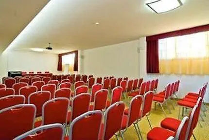 Western تشيزينا