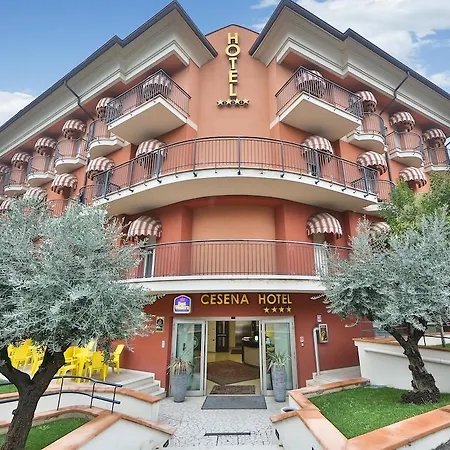 Western Hotell 3*