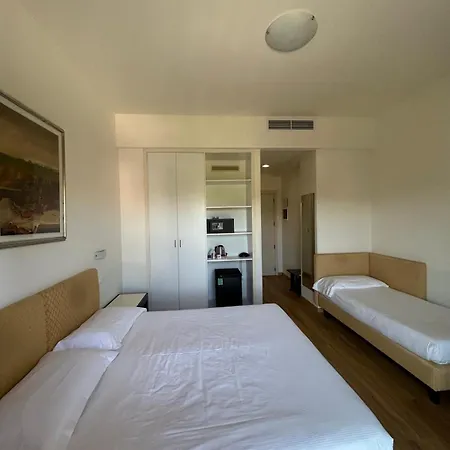 Hotel Western