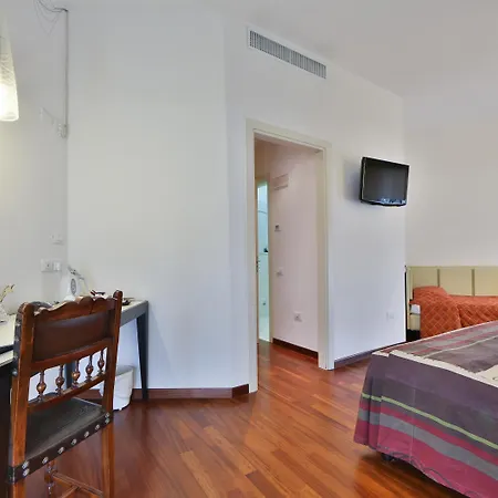 Western ホテル 3*