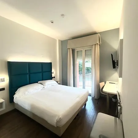 Western Hotel 3*