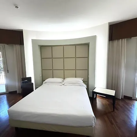 Hotel Western
