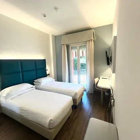 Western Hotel 3*