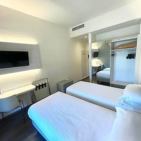 Hotel Western 3*